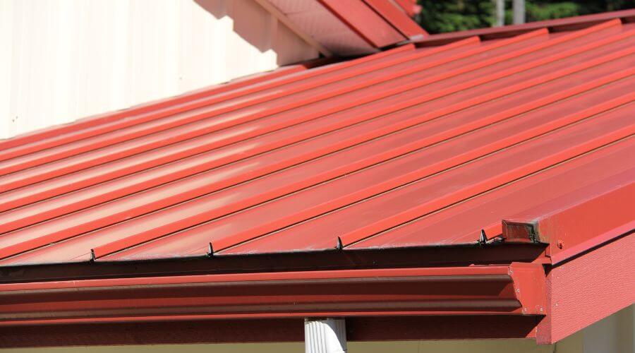 Professional gutter cleaning in Topsham, VT